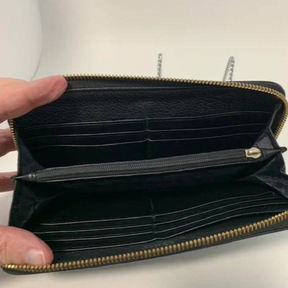 Furla Pebble Leather Zip Wallet Black - Picture 2 of 7